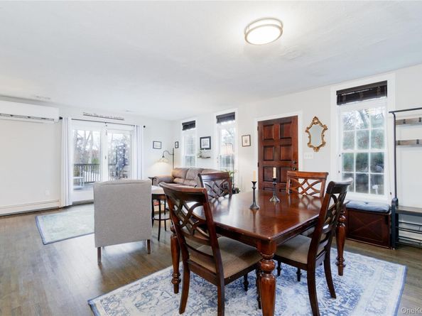 38 Manhasset Road, Sound Beach NY 11789