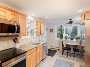 38 Manhasset Road, Sound Beach NY 11789