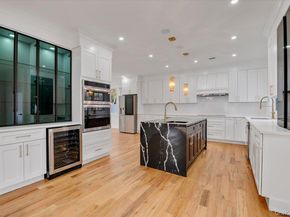 1130A Carlls Straight Path, Dix Hills NY 11746