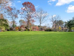 1130A Carlls Straight Path, Dix Hills NY 11746