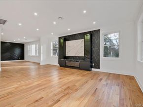 1130A Carlls Straight Path, Dix Hills NY 11746