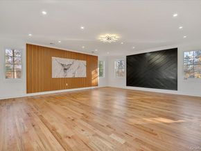 1130A Carlls Straight Path, Dix Hills NY 11746