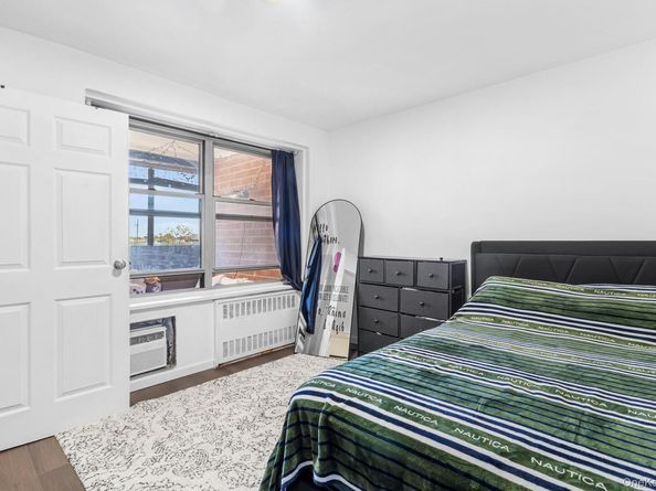 20 Wendell Street 39C, Hempstead NY 11550