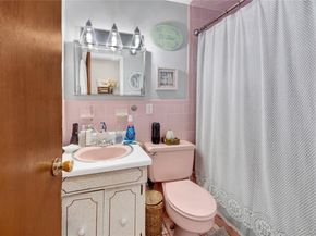 72 Park Avenue, White Plains NY 10603