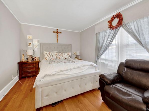 72 Park Avenue, White Plains NY 10603