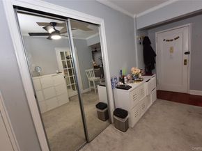 87-50 204 Street B74, Hollis NY 11423