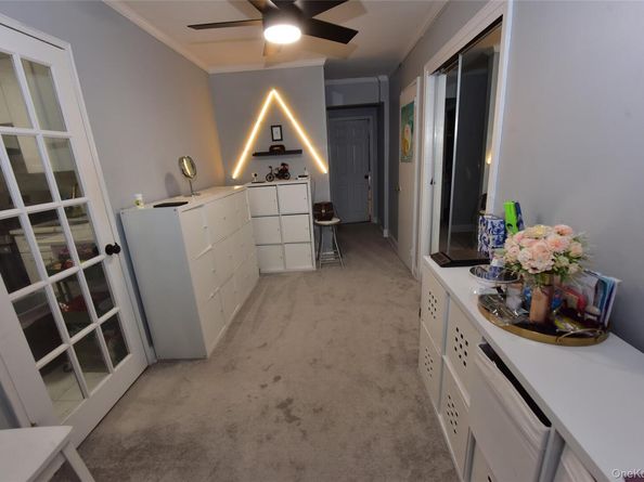 87-50 204 Street B74, Hollis NY 11423