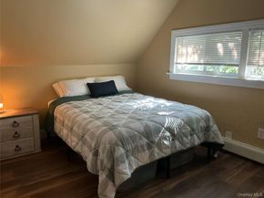 29 Cottonwood Lane, Westbury NY 11590