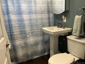 29 Cottonwood Lane, Westbury NY 11590