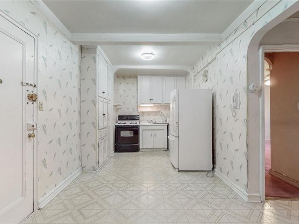 65-36 Wetherole Street 309, Rego Park NY 11374