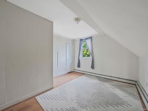 19 4th Avenue, East Rockaway NY 11518