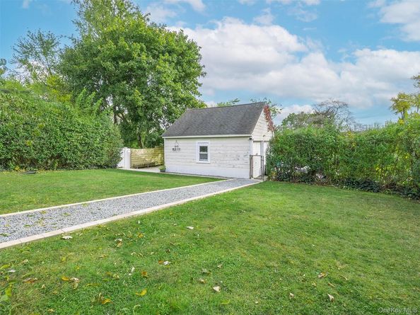 106 McLoughlin Street, Glen Cove NY 11542