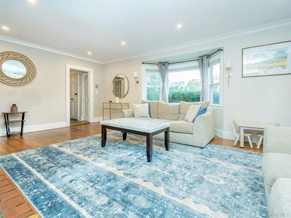 106 McLoughlin Street, Glen Cove NY 11542