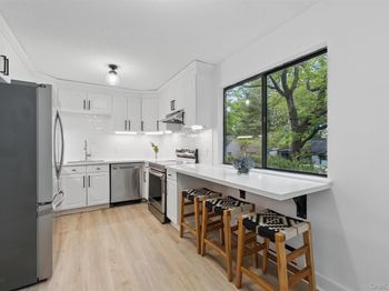 348 Heritage Hills