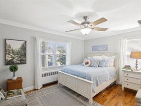 320 W 11th Street, Deer Park NY 11729