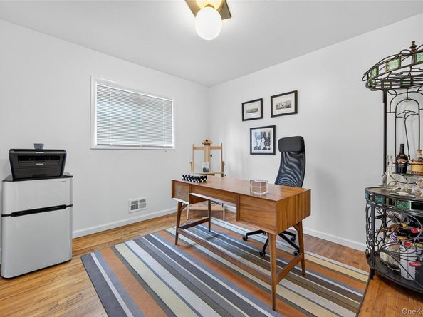 36 Fishermans Drive, Port Washington NY 11050