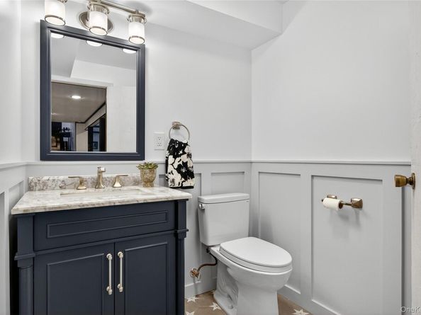 36 Fishermans Drive, Port Washington NY 11050