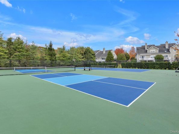 32 Scarborough Drive, Smithtown NY 11787