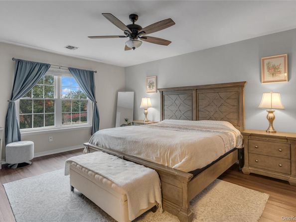 32 Scarborough Drive, Smithtown NY 11787