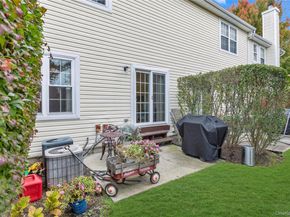 32 Scarborough Drive, Smithtown NY 11787