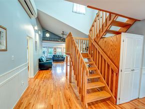 190 Academy Street, Bayport NY 11705