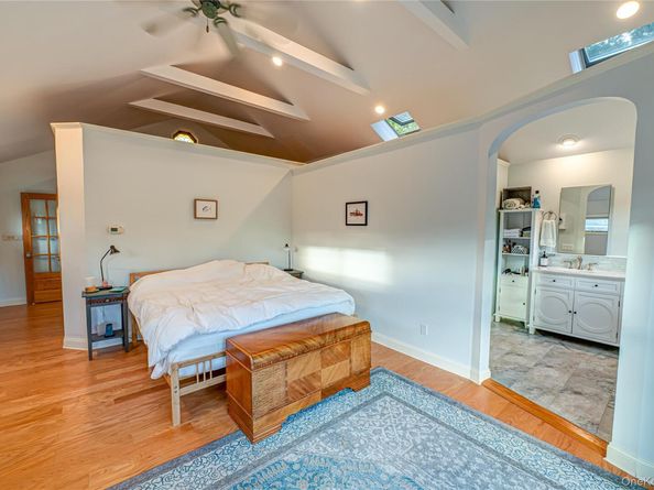 190 Academy Street, Bayport NY 11705