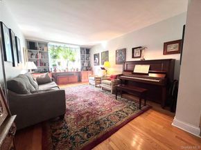 2080 Barnes Avenue 5C, Bronx NY 10462