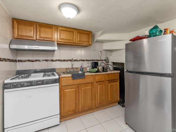 114-35 198th Street, Saint Albans NY 11412
