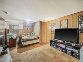 337 W 20th Street, Deer Park NY 11729