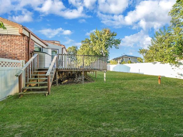 337 W 20th Street, Deer Park NY 11729