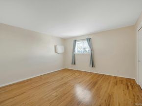48 Elissa Lane, Yonkers NY 10710
