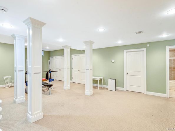 4 Martin Avenue, Shoreham NY 11786