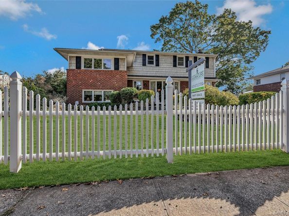 14 Genesee Drive, Commack NY 11725