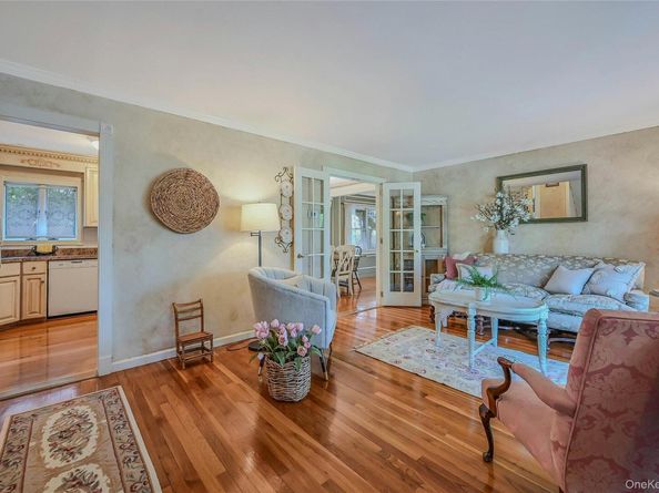 14 Genesee Drive, Commack NY 11725