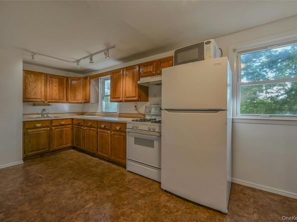 14 Genesee Drive, Commack NY 11725