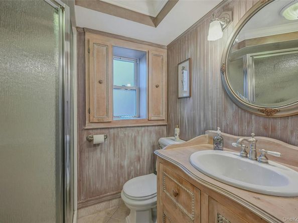 14 Genesee Drive, Commack NY 11725
