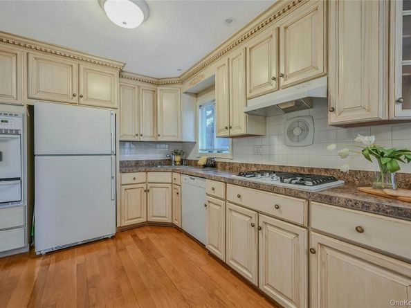 14 Genesee Drive, Commack NY 11725