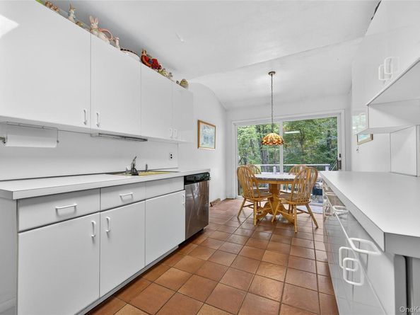 51 Oak Hill Drive, Oyster Bay NY 11771
