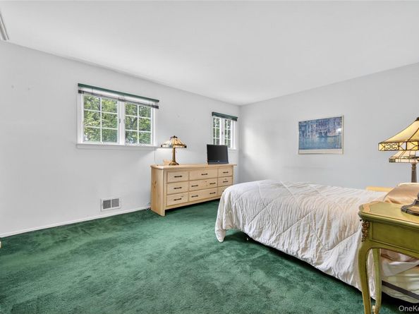 51 Oak Hill Drive, Oyster Bay NY 11771