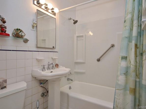 7 Grandview Avenue, Ossining NY 10562