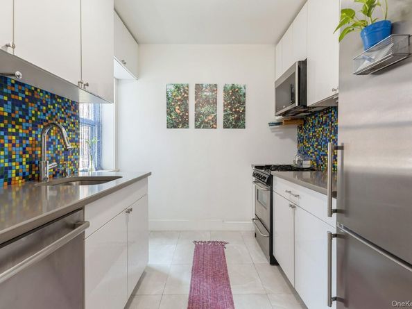 102-55 67th Drives 3, Forest Hills NY 11375