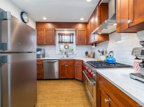 265 Raymond, Rockville Centre NY 11570