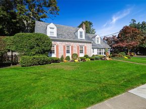 265 Raymond, Rockville Centre NY 11570