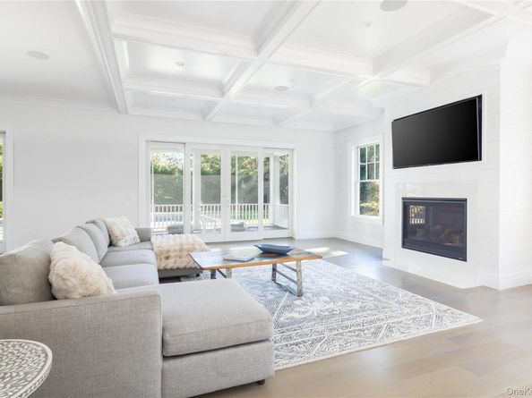 100 Griffing Avenue, Westhampton Beach NY 11978