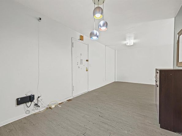141-05 Northern Boulevard 7G, Flushing NY 11354