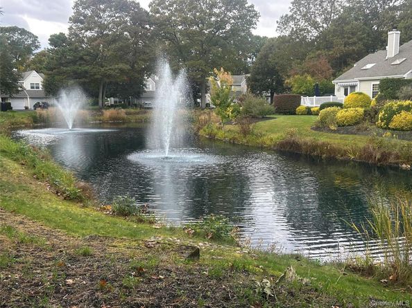 77 Mystic Circle, Bay Shore NY 11706