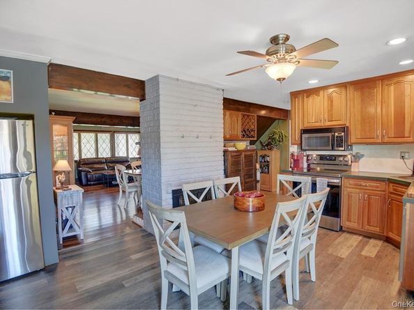 444 Division Avenue, Hicksville NY 11801