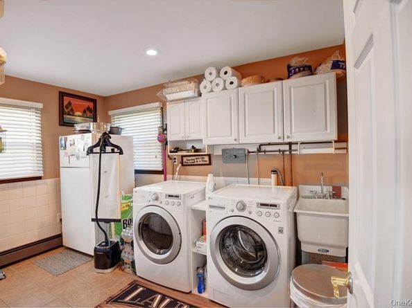 444 Division Avenue, Hicksville NY 11801