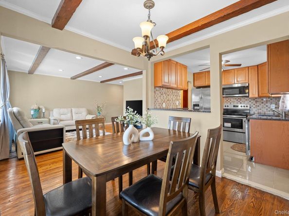 310 Miller Avenue, Freeport NY 11520
