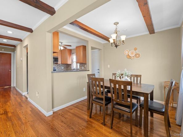 310 Miller Avenue, Freeport NY 11520